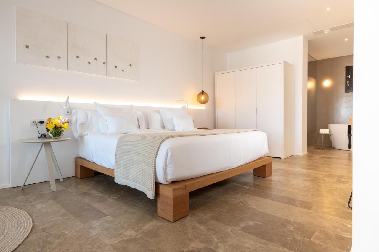 Agroturismo Safragell Ibiza Suites & Spa Làng Sant Llorenç de Balafia Ngoại thất bức ảnh